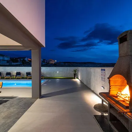 My Dalmatia - Sea View Punta With Private Swimming Pool 別荘 *